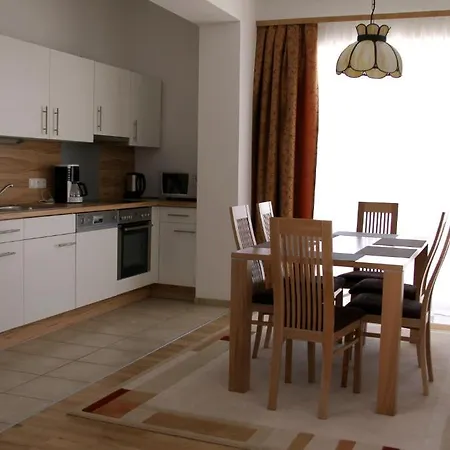 Apartment Vicky *